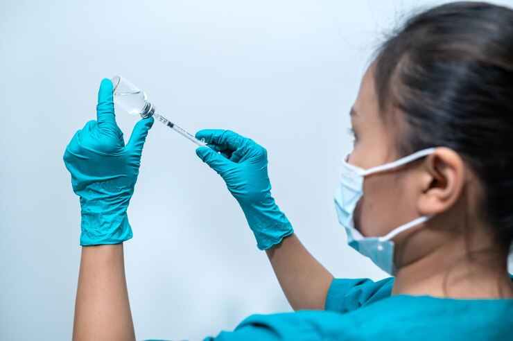 Neoptik Injeksi Perawathomecare | Manfaat Neurobion Injeksi untuk Kesehatan Tubuh Anda